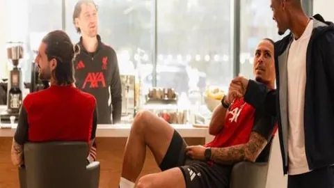 郑钦文展望连续六败：喜悦未减，信念坚定砥砺前行